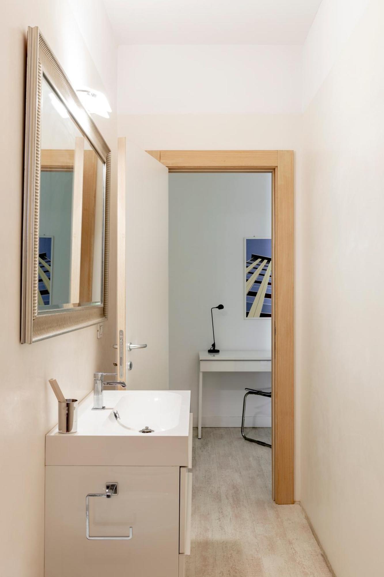 Comfort Suites Garibaldi Milan Room photo